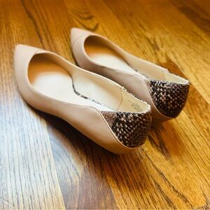 NWOT Nine West Tan Wedge Shoes with Snakeskin Accent at the Heal Cup. Size 9.5.